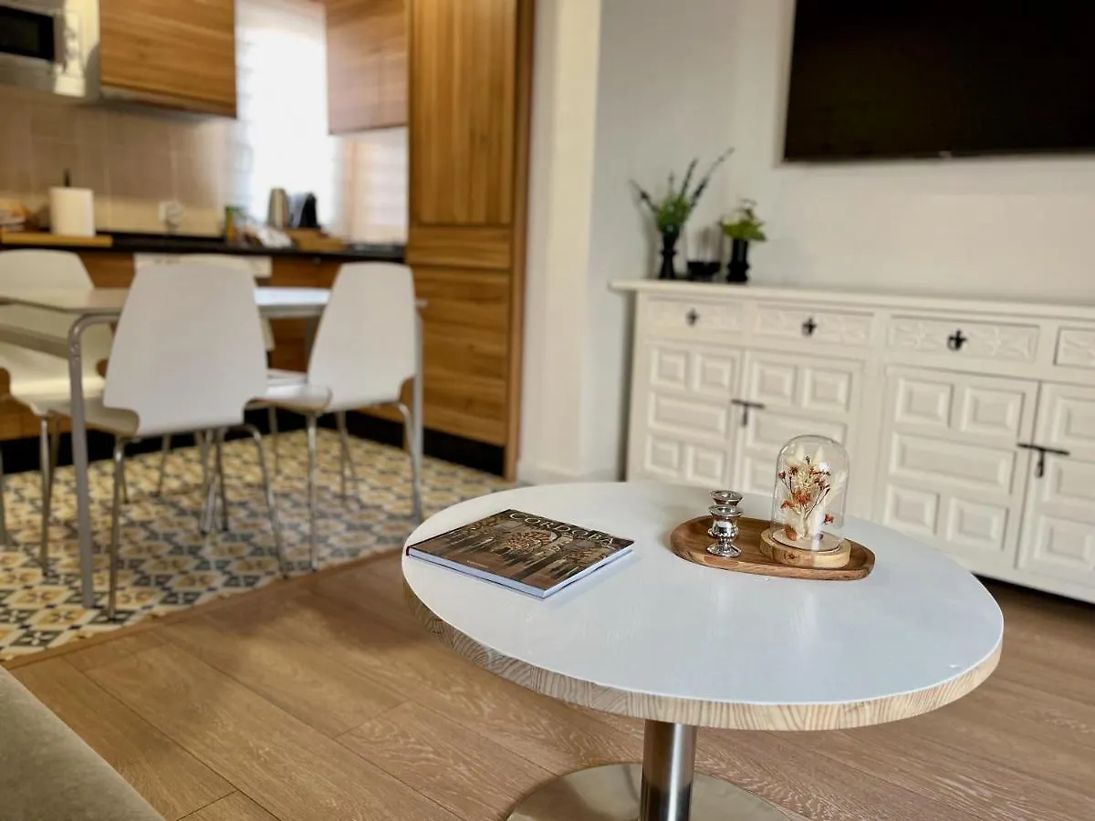 아파트 Apartamento Kenza 코르도바